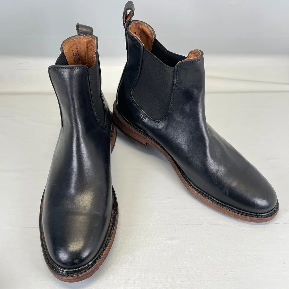 Frye Chelsea Boots Mens Size 9.5 D Black Leather Pull On Casual Plain Toe Shoes